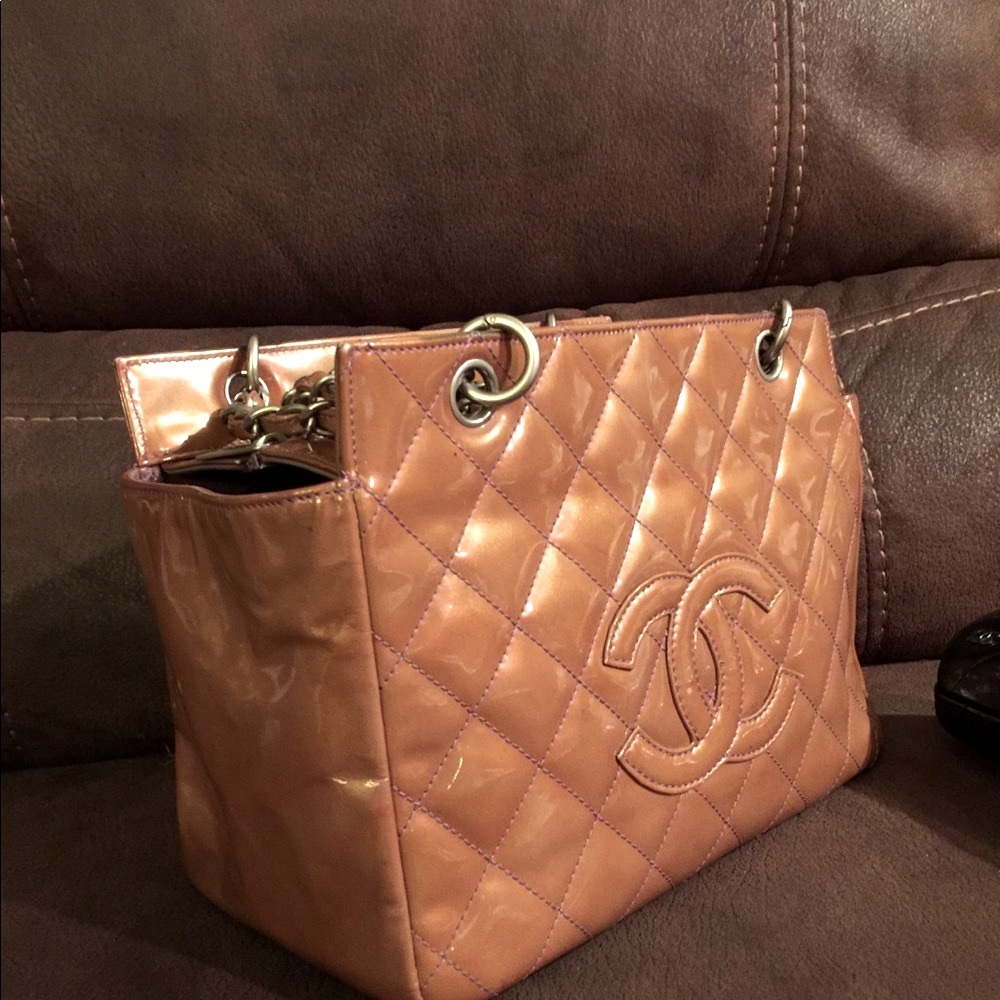 🌹💯authentic CHANEL timeless petite shopping tote - Picture 5 of 10